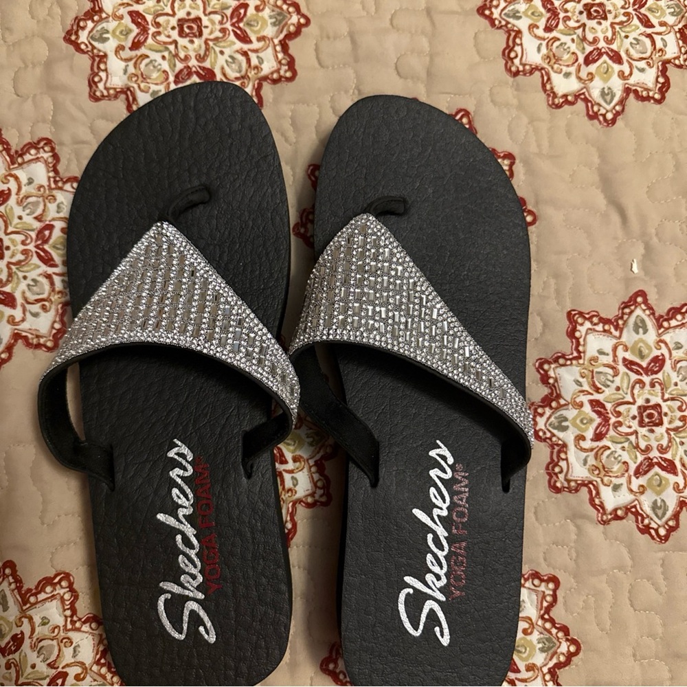 Skechers Black and Silver Women's Flats